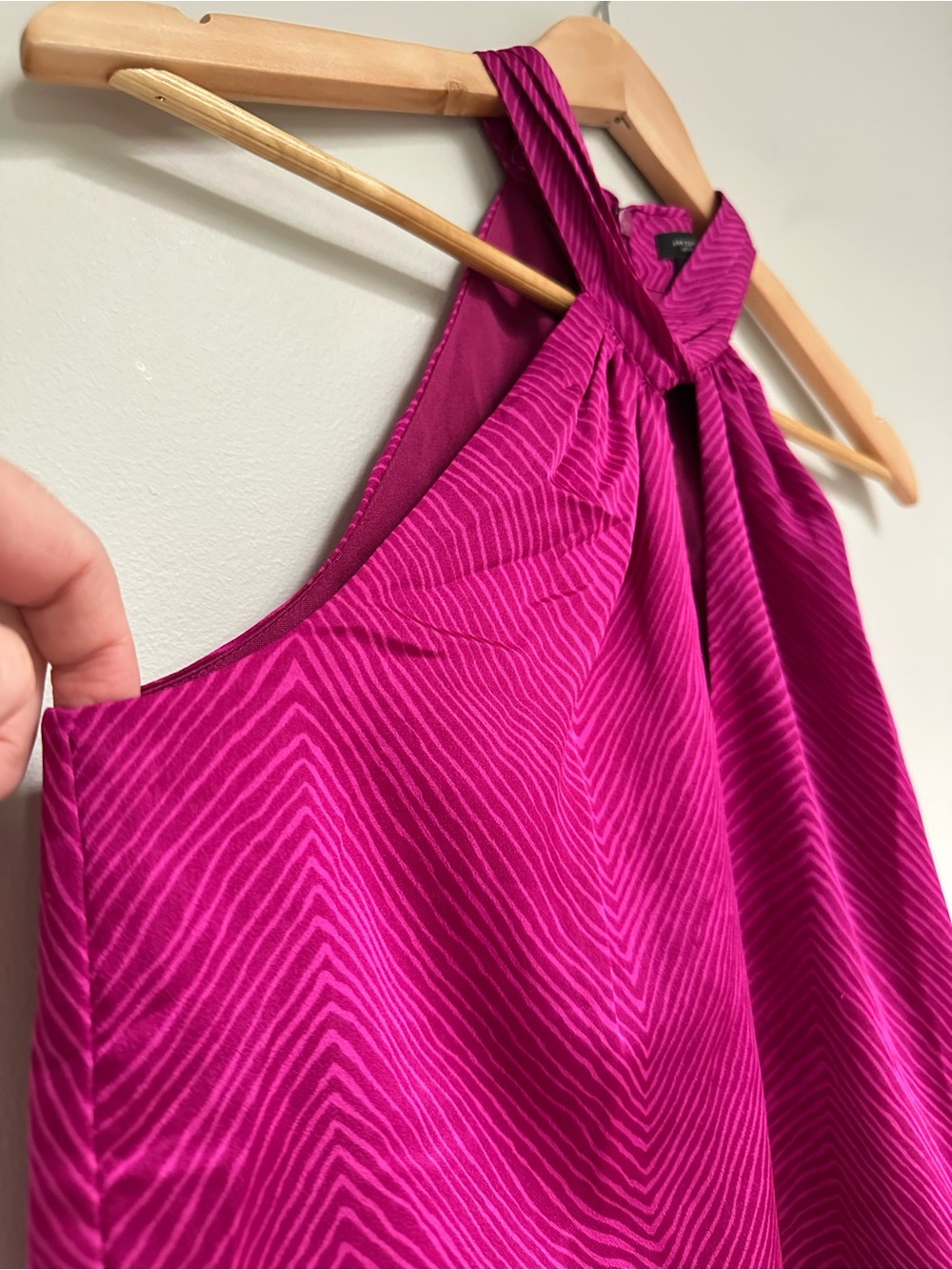 Ann Taylor Twist Neck Halter Blouse Fuchsia Textured Stripe Women’s 4 - Picture 4 of 11